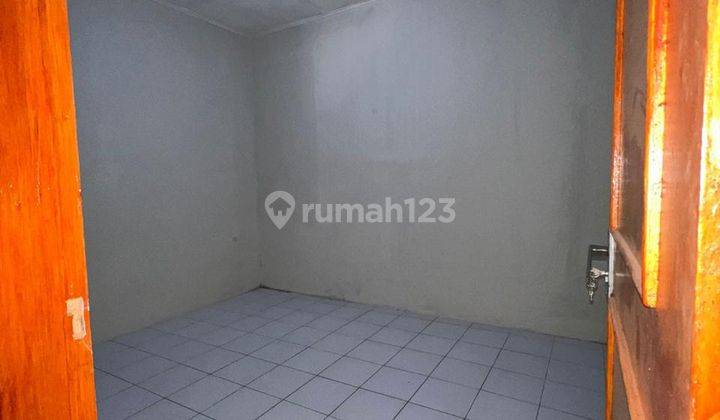 Dijual rumah luas murah di Villa Pamulang Tengerang Selatan 2