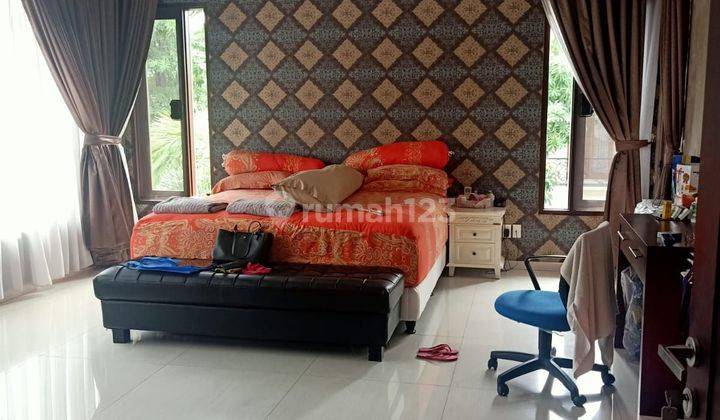 Dijual rumah bangunan mandiri hoek di Greencove Bsd City 2