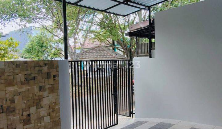 Dijual Rumah Baru Cantik dekat dengan Pasar Modern Bsd  2