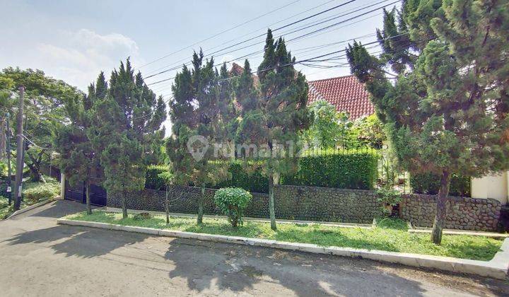 Dijual Rumah Interior Kayu Jati Nyaman di Cinere Depok 2