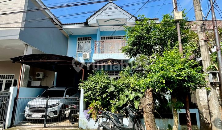 Rumah 2 Lantai Di Bsd Griya Loka, Tangerang Selatan Rumah 2 Lantai Di Bsd Griya Loka, Tangerang Selatan