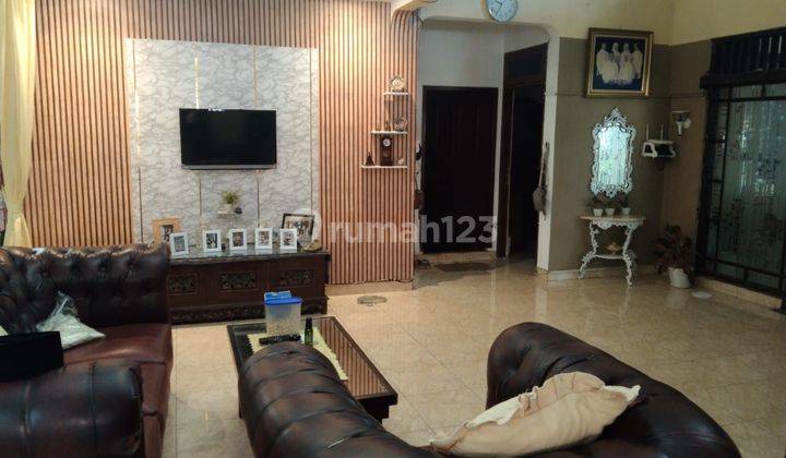 Dijual Rumah Dekat Kantor Walikota Tangerang Selatan  2