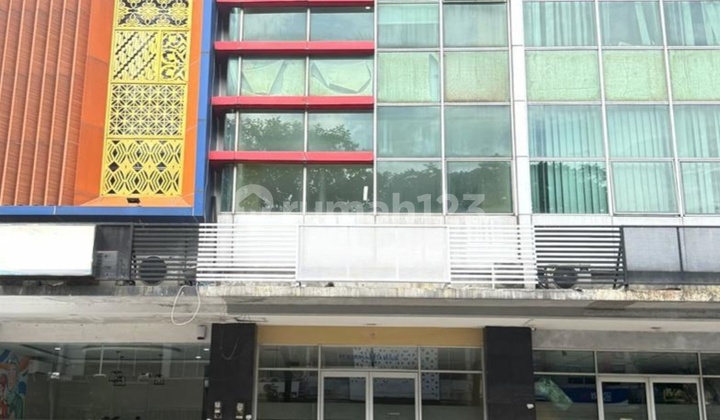 For Sale Fast 3-Story Shop House Ready for Use Strategic in Bsd