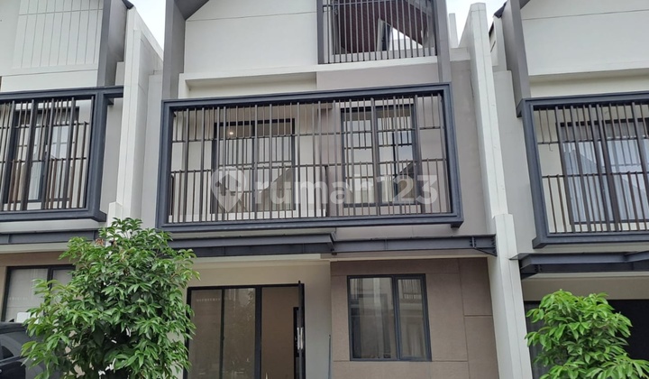 Dijual Rumah Modern Di Cluster Leonora Gading Serpong 1
