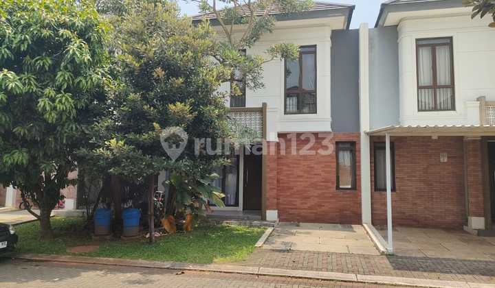 For Rent Ready-to-Occupy 2-Story House in The Mozia BSD City Cluster Avezza For Rent Ready-to-Occupy 2-Story House in The Mozia BSD City Cluster Avezza
