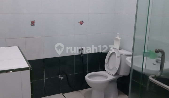 Jual Rumah 2 Lantai Harga Murah 2