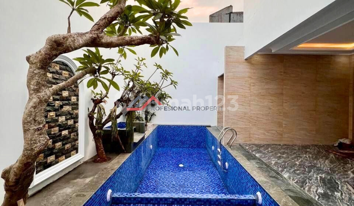 Brand New House Classic Modern With Various Facilities