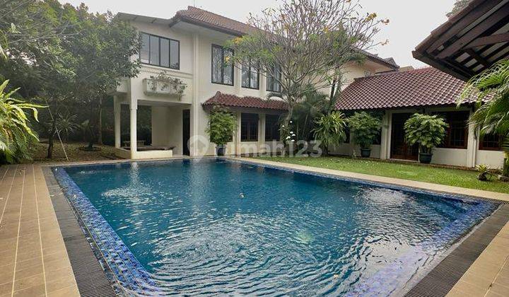 Rumah Siap Huni Halaman Luas Kolam Renang Harga NJOP Lebak Bulus 8