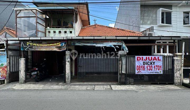 Rumah Lama Pinggir Jalan Untuk Kost Harga Menarik Kebayoran Lama 1