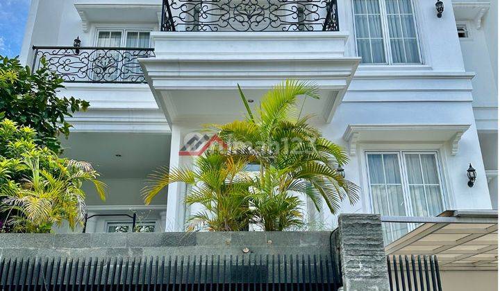 Rumah Mewah 3 Lantai Private Pool Harga Menarik Kebayoran Baru 1