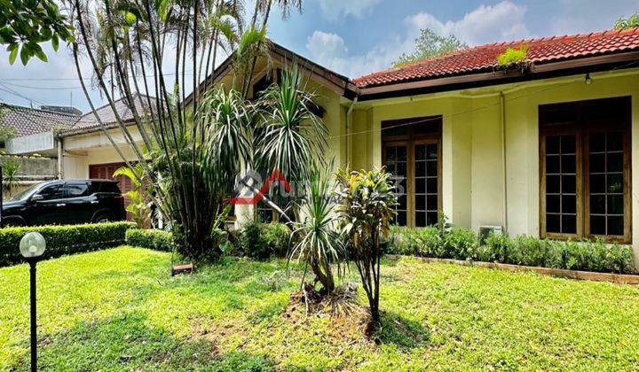 Rumah Lama Bangunan 1 Lantai Hitung Tanah Kemang Jakarta Selatan 1