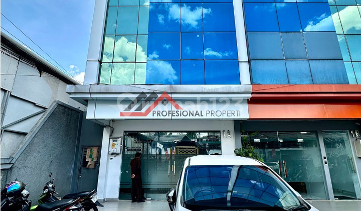 Ruko Mewah 4 Lantai Harga Menarik Furnished  Fatmawati Jakarta 