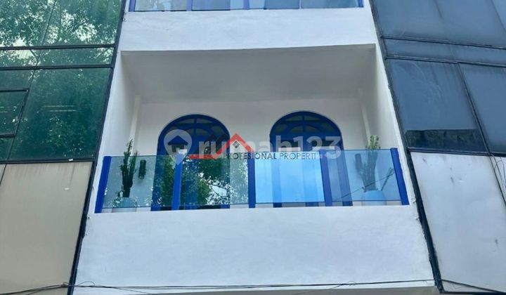 Ruko Mewah Siap Pakai Sudah Komersil Harga Menarik Dekat Senopati