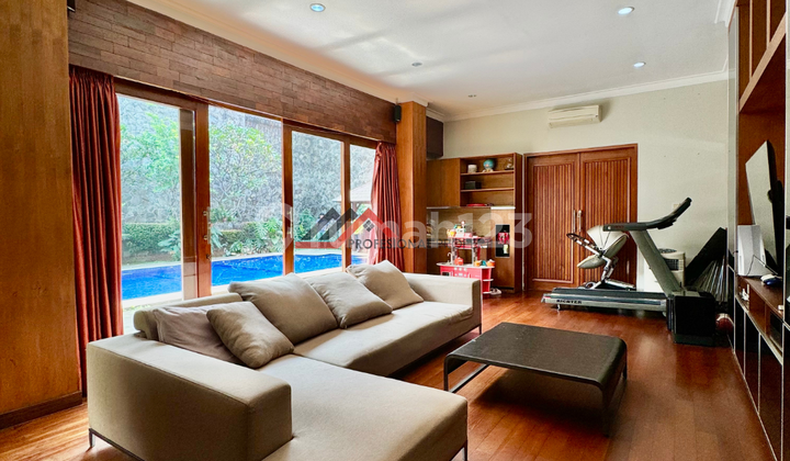 Rumah Asri dan Mewah di Dalam Komplek area Tanjung Barat 2