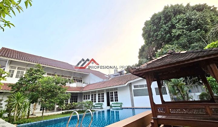 Ready-to-Live House with Spacious Yard, Pool, and Garden in Cilandak, South Jakarta Ready-to-Live House with Spacious Yard, Pool, and Garden in Cilandak, South Jakarta