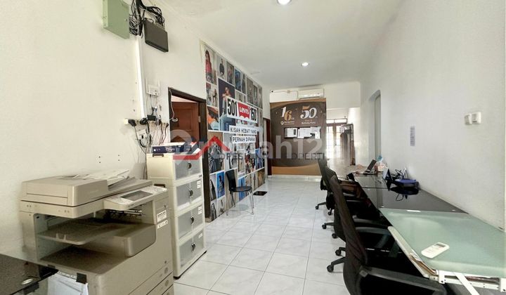 Rumah Kantor Halaman Luas Siap Pakai Harga Menarik Di Cilandak 2