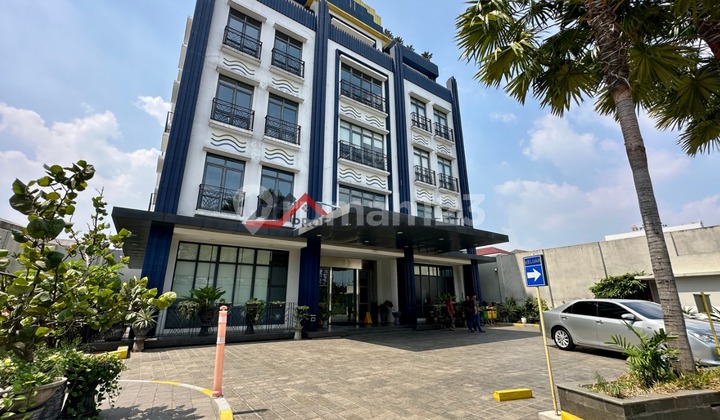 Gedung 5 Lantai Siap Pakai Dekat TB Simatupang dan MRT Lebak Bulus Jakarta Selatan