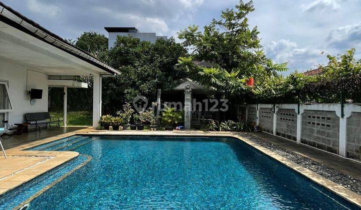 Rumah Lama Halaman Luas Harga Menarik Di Kemang Jakarta Selatan 2