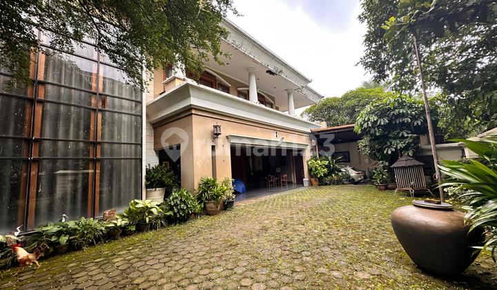 Rumah Siap Huni Halaman Luas Lokasi Prime Harga Menarik Simprug Golf