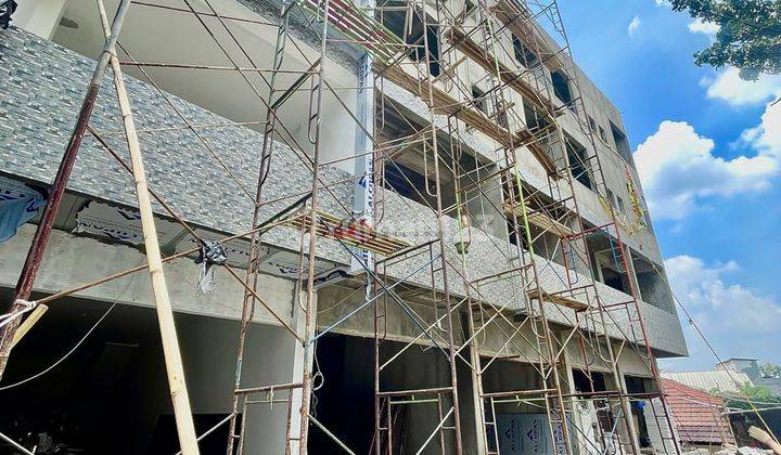 Ruko Komersil Free AC Dan Pintu Kaca Di Pondok Gede Raya  1