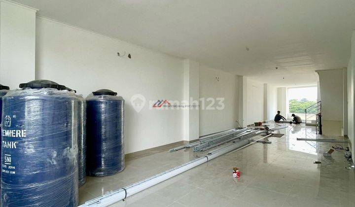 Ruko Komersil Free AC Dan Pintu Kaca Di Pondok Gede Raya  5