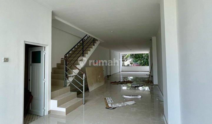 Ruko Komersil Free AC Dan Pintu Kaca Di Pondok Gede Raya  6