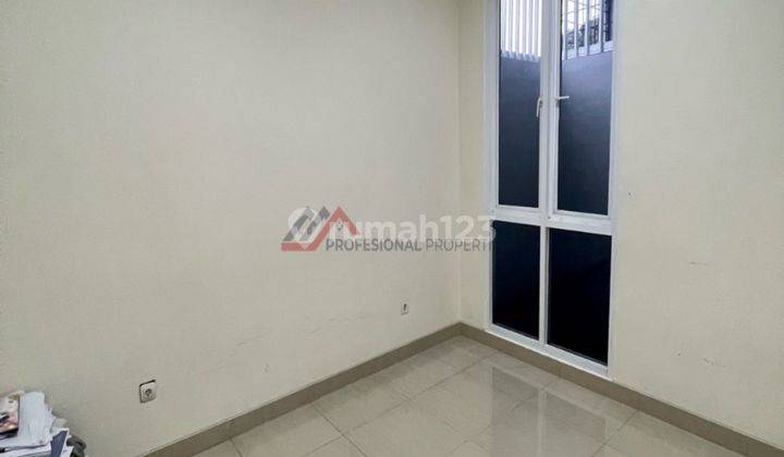 Rumah Minimalis Dalam Townhouse Siap Huni 2