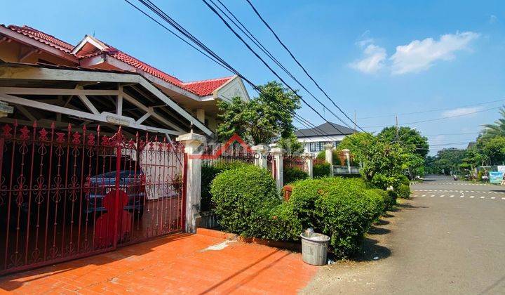 Rumah Asri Halaman Luas Kawasan Dalam Komplek Besar 2