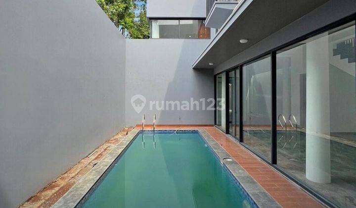 Brand New Modern House Di Cilandak Siap Huni 2