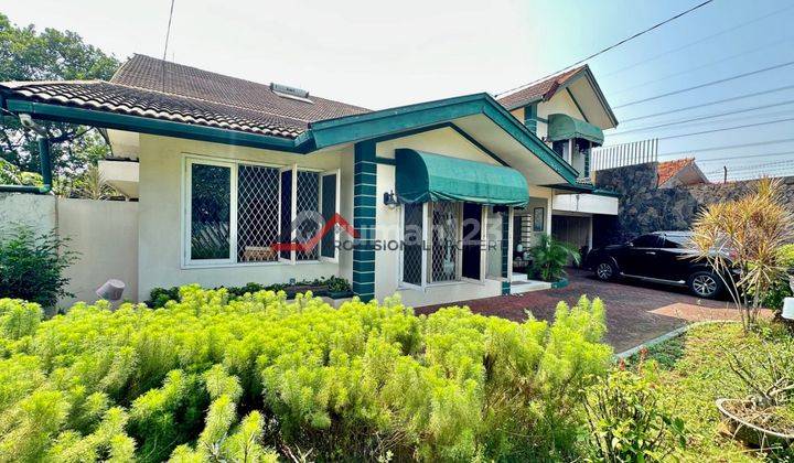 Rumah Lama Masih Kokoh Cocok Untuk Usaha  2