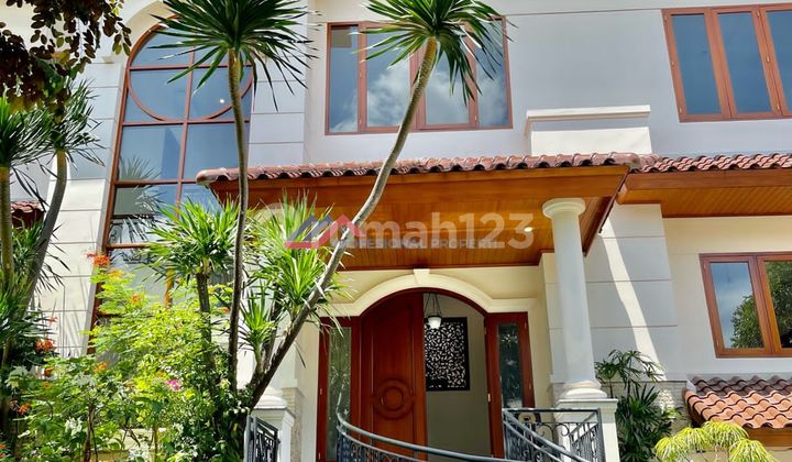 Rumah modern classic dalam komplek premium lebak bulus Jakarta selatan 2