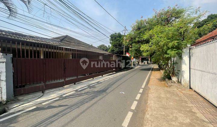 Rumah lama hitung tanah akses jalan lebar 1