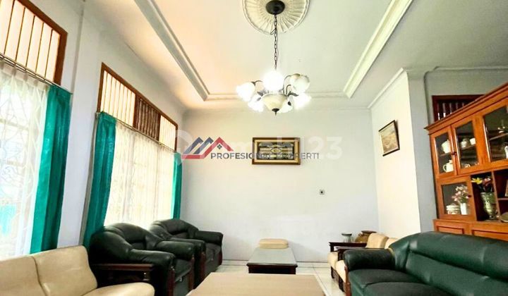 Nice House Ready to Live in Karet Kuningan Area, South Jakarta 2