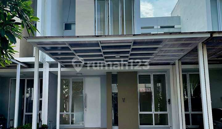 Rumah cantik minimalis siapHuni di JGC