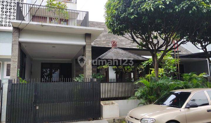 Rumah Bagus sekali siap huni di Kemang Pratama (UM) Bekasi Kota 2