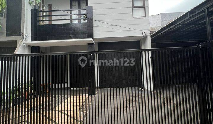 Rumah Luas dan nyaman di Pondok Kelapa jak-tim (MM) 2