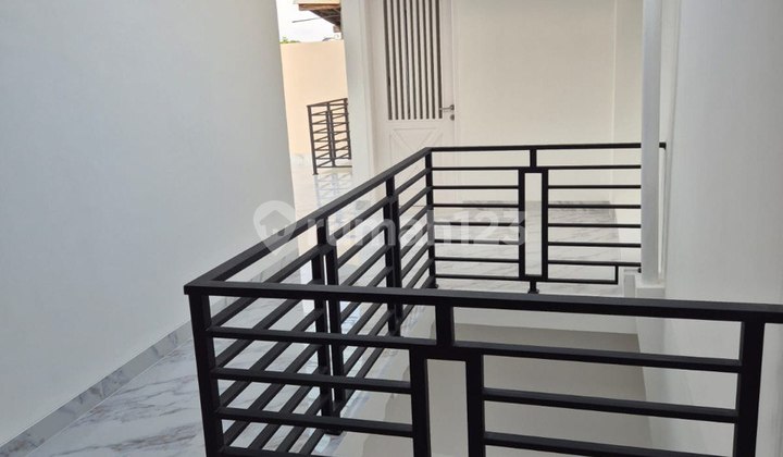 Rumah 2 Lantai Rapi Bersih Siap Huni Kemang Pratama Bekasi (ny) Bagus 2