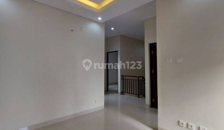 rumah baru minimalis modern di bintaro sektor 2 area dekat stasiun 68