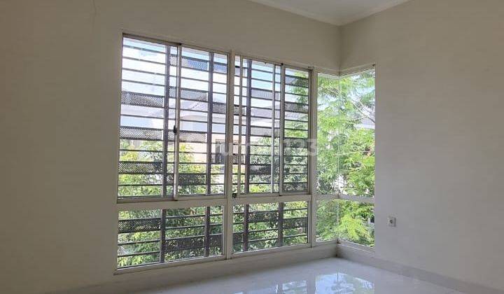 Scientia Volta Utara Gading Serpong Rumah Rapih Siap Huni Harga Nego .yl 27