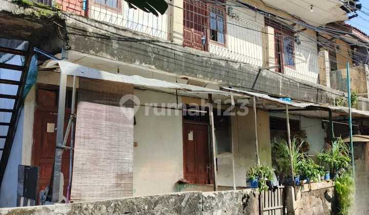 Rumah kontrakan siap huni dengan lingkungan yang aman di pondok aren Rumah kontrakan siap huni dengan lingkungan yang aman di pondok aren