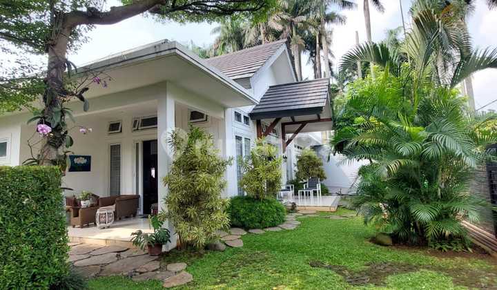 Dream Home with Swimming Pool in Bintaro