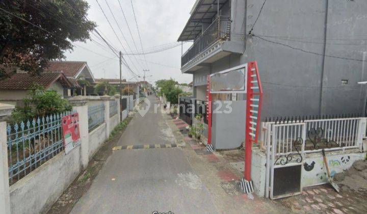 Rumah Strategis di Blitar, Jawa Timur 2