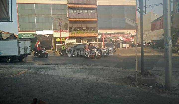 Ruko komersial di ciledug 2