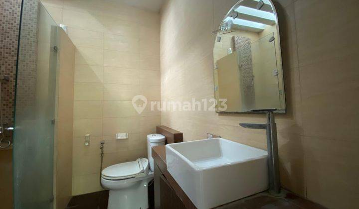 Dijual Rumah Mewah di Senayan Bintaro 1