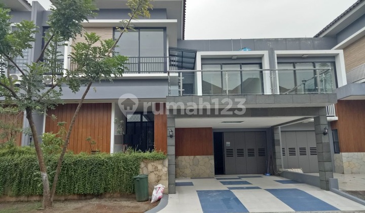 Rumah Cantik, Minimalis, Brand New di Kebayoran