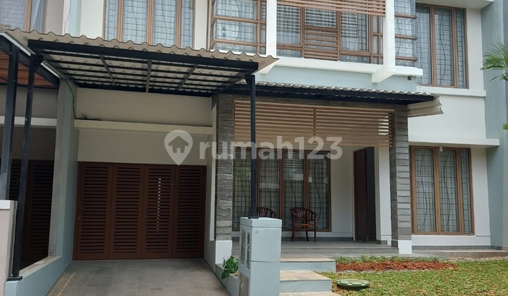 Rumah Cantik Terdekat ke Sekolah Internasional Bintaro