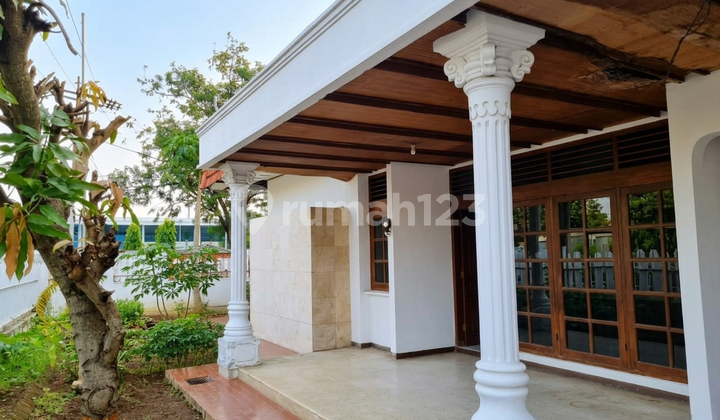 Comfortable living in a safe and beautiful residential area. Comfortable living in a safe and beautiful residential area.