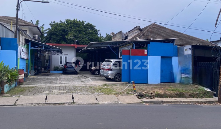 Bengkel siap pakai daerah komersial di Bintaro Jakarta Selatan