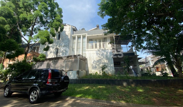 Rumah Cantik  Lokasi Strategis di Perumahan Eksklusif Bintaro Jaya