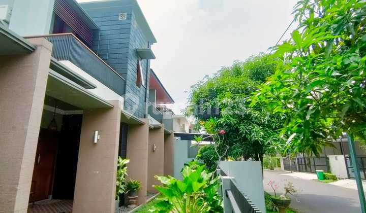 Beautiful and Ready-to-Occupy House in Bintaro Jaya Sector 3 Beautiful and Ready-to-Occupy House in Bintaro Jaya Sector 3